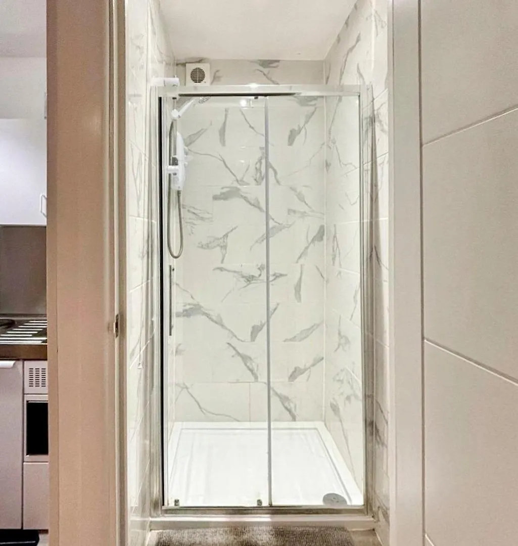 Studio Perfect For City Explorer London Apartment