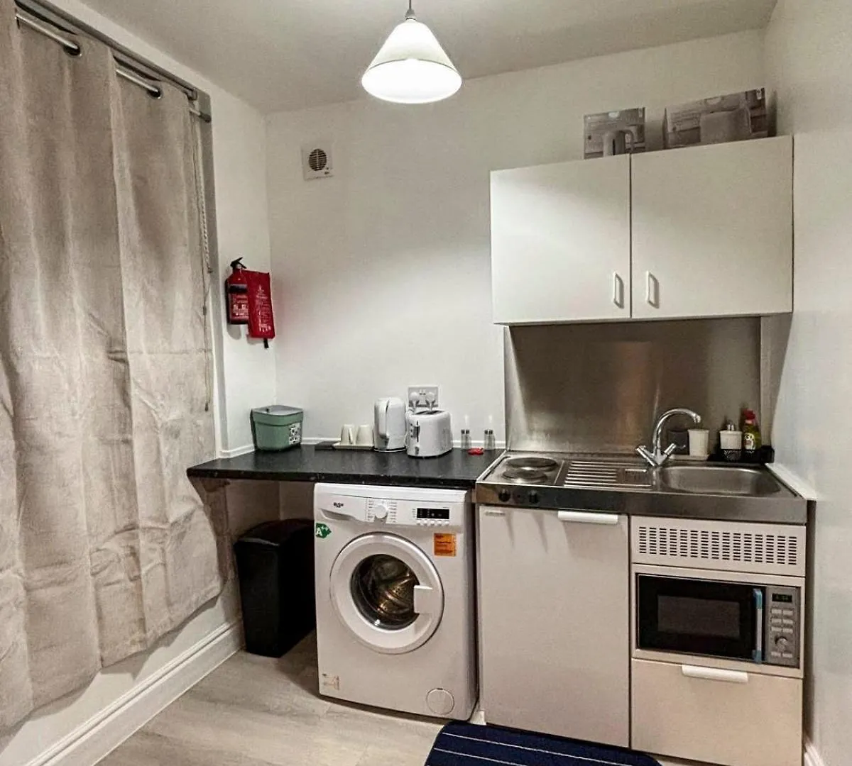 Studio Perfect For City Explorer London 0*,